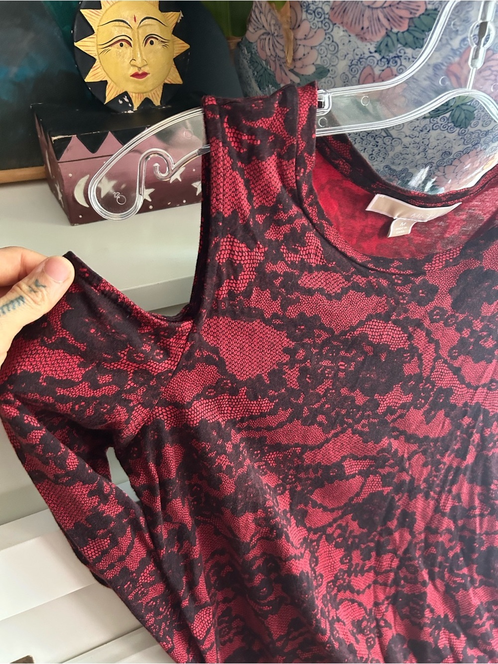 Michael Kors Red and Black Lace-Print Cold-Shoulder Long Sleeve Top - Picture 6 of 12